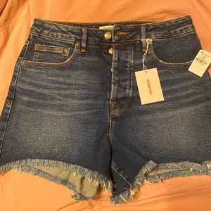 Good American bombshell high rise denim shorts